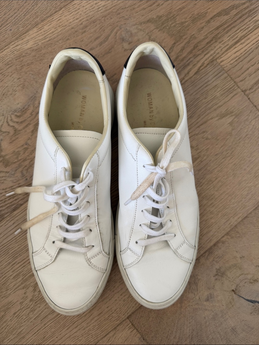 Common Projects White Leather Low-Top Sneakers